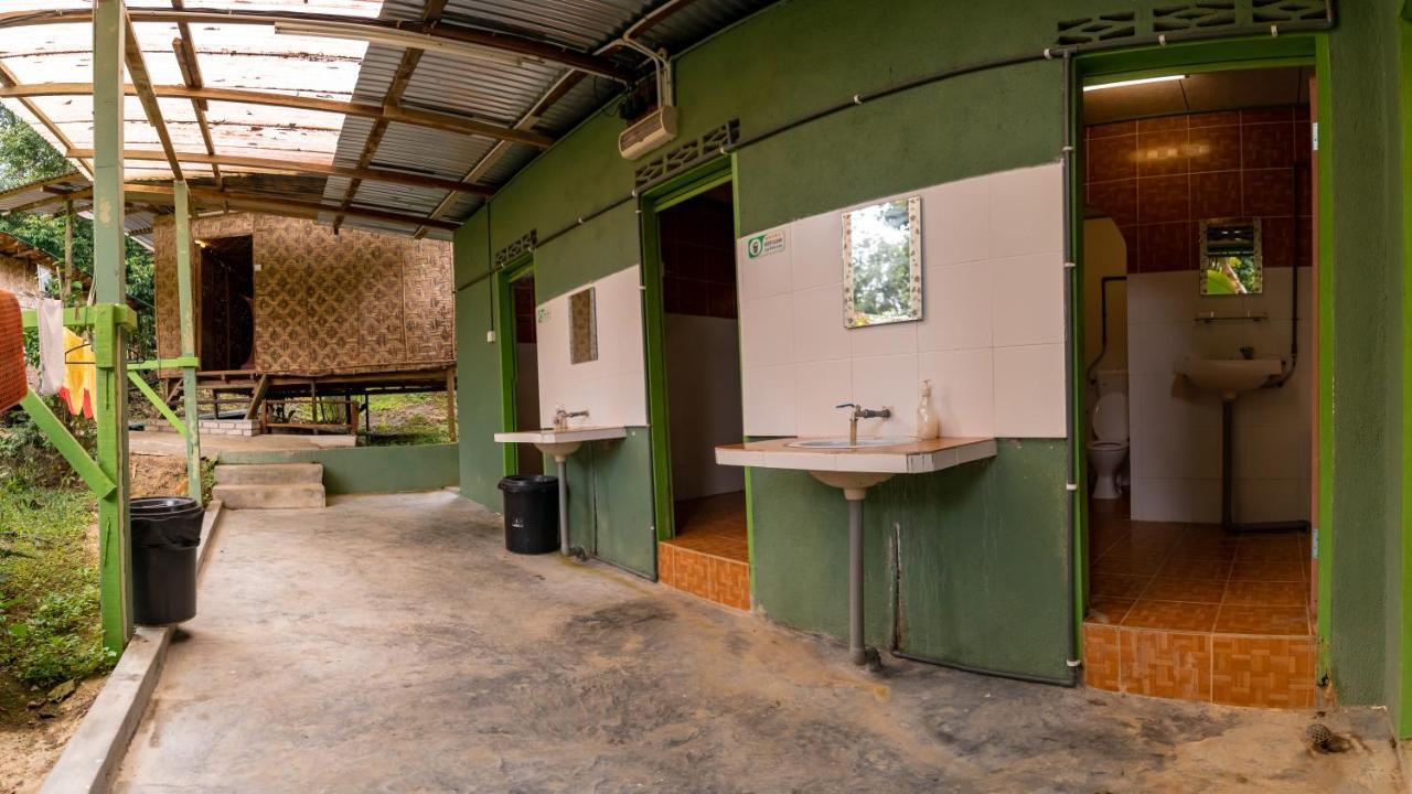 Rain Forest Inn Ringlet Exterior foto